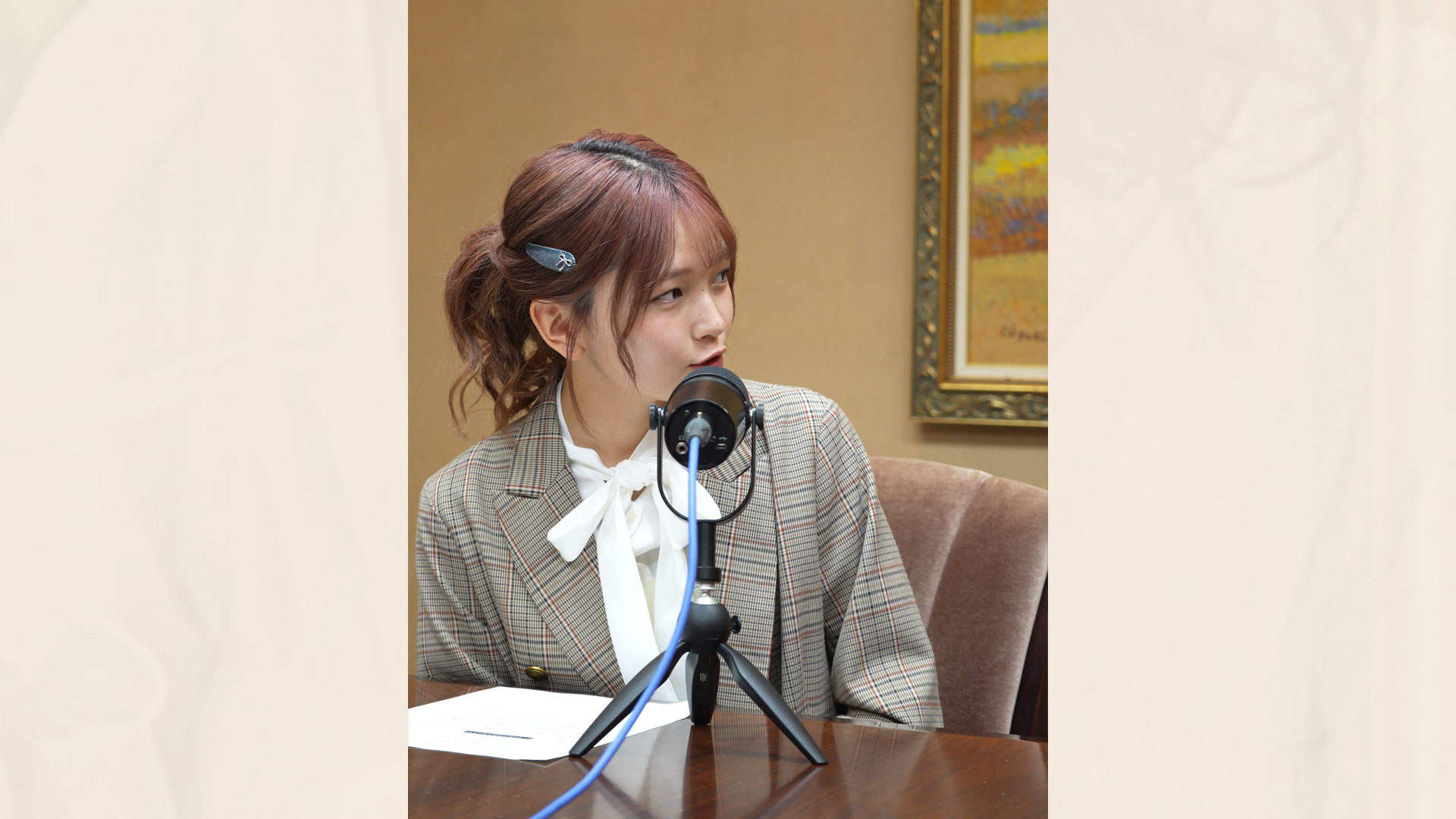 兵庫県のスポーツの取り組みについて質問する福留さん